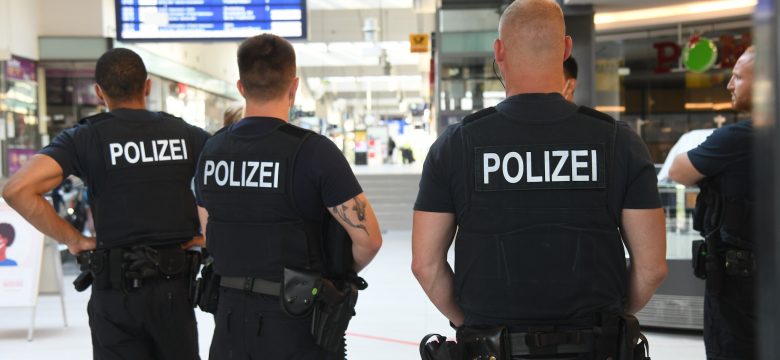 Wie werde ich ein Polizist in Deutschland?